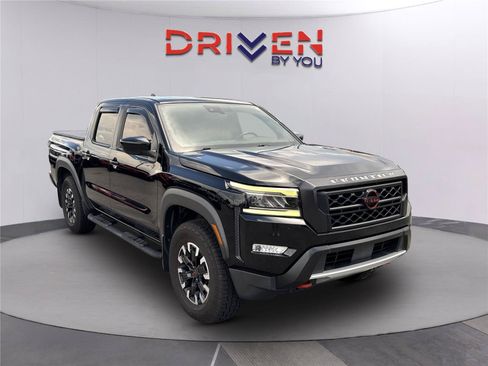 Used 2022 Nissan Frontier Pro-X w/ Technology Package RWD image 2