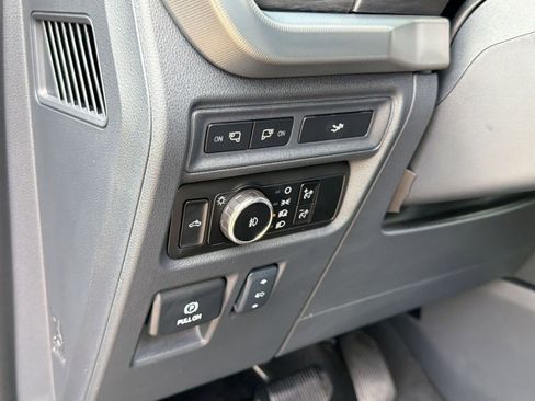 Used 2024 Ford F150 Lariat w/ FX4 Off-Road Package AWD/4WD image 17