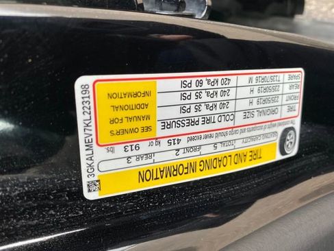 Certified 2019 GMC Terrain SLE w/ Driver Convenience Package image 25