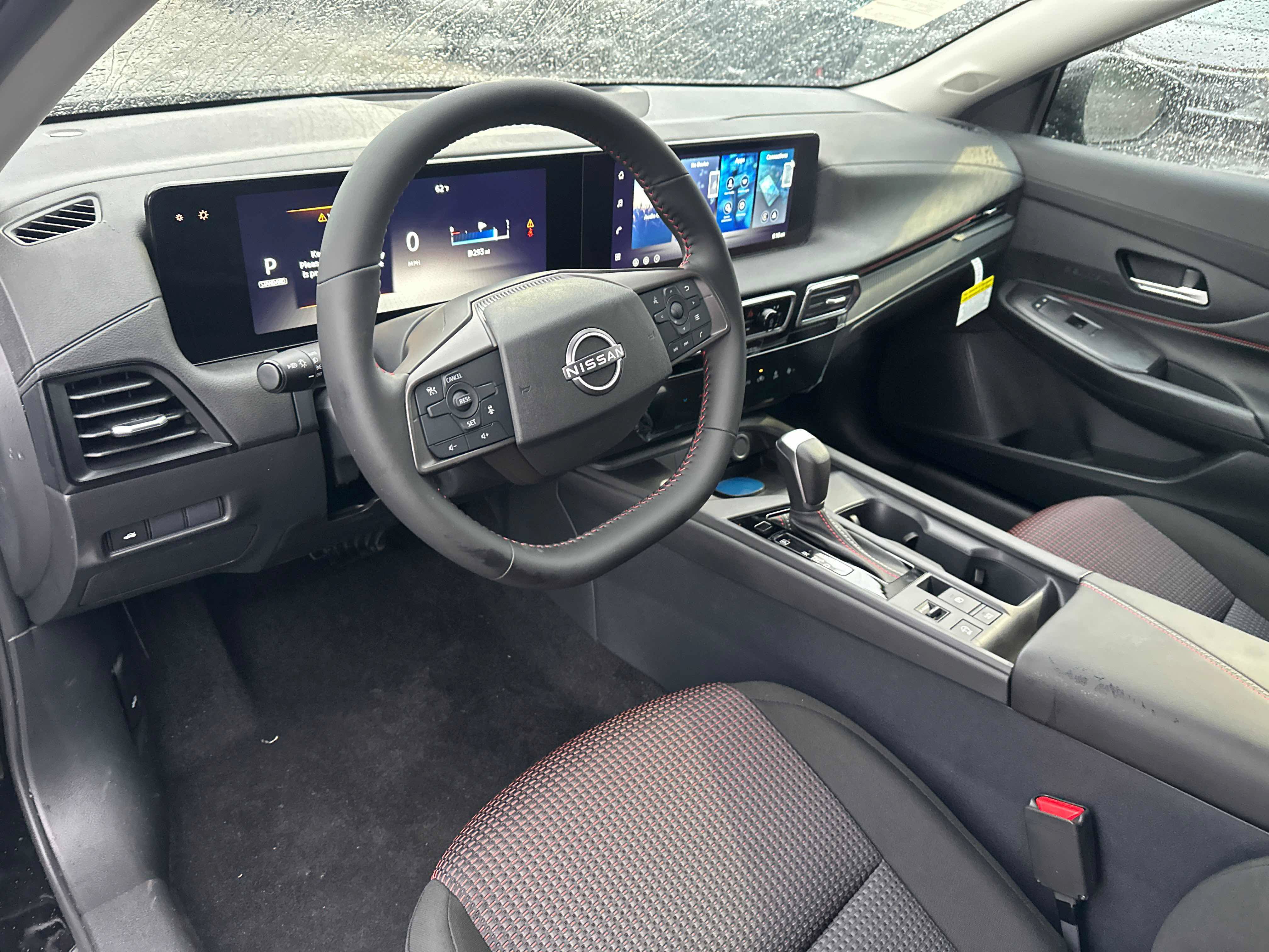 New 2027 Nissan Sentra SR w/ Floor Mat Package FWD image 29