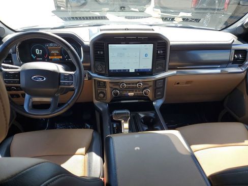 Used 2022 Ford F150 Lariat w/ Max Trailer Tow Package image 9