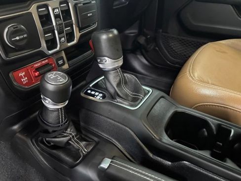 Used 2020 Jeep Wrangler Unlimited Rubicon AWD/4WD image 11