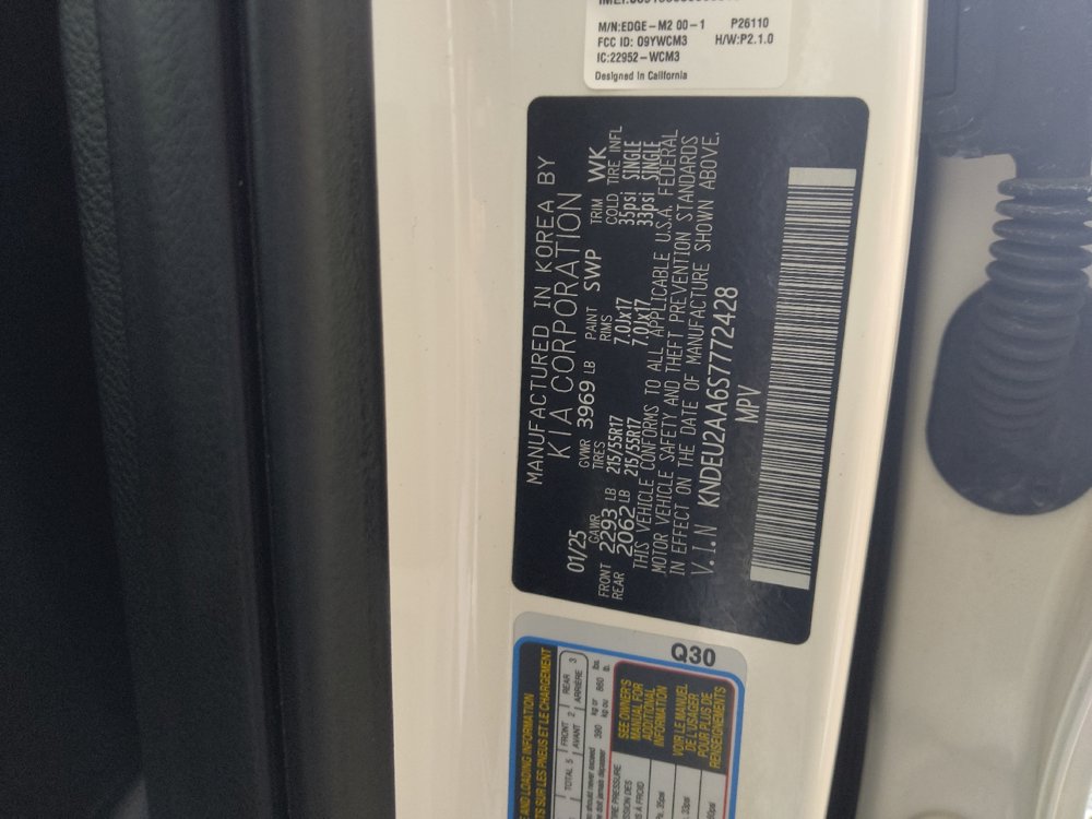 Used 2025 Kia Seltos S FWD image 33