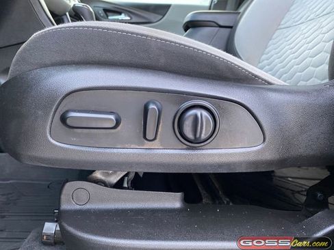 Used 2019 Chevrolet Equinox LS w/ LS Convenience Package image 25