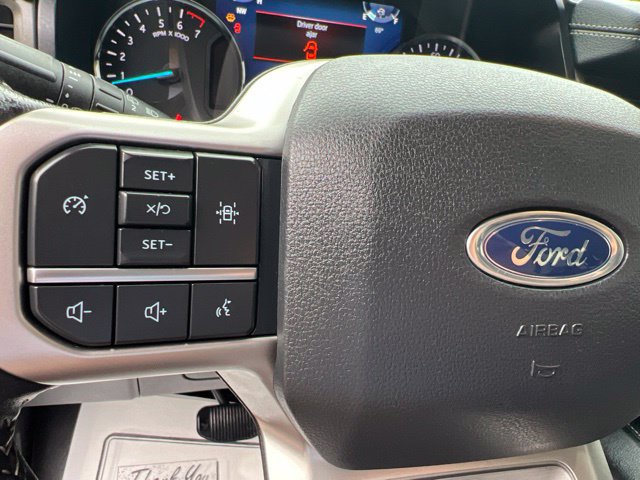 Used 2023 Ford Expedition XLT AWD/4WD image 29