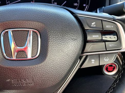Used 2020 Honda Accord Touring image 28