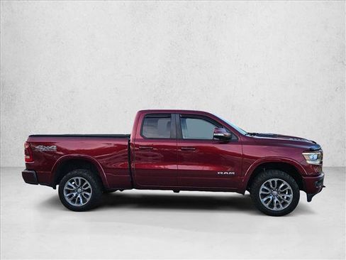 Used 2019 RAM 1500 Laramie AWD/4WD image 4