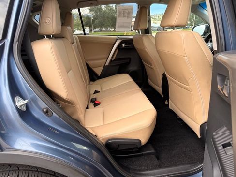 Used 2013 Toyota RAV4 Limited AWD/4WD image 24