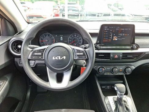 Certified 2023 Kia Forte LXS image 12