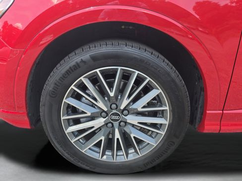 Used 2021 Audi Q3 2.0T Premium Plus AWD/4WD image 28