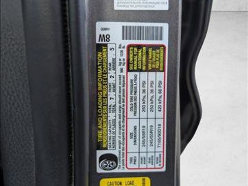 Used 2019 Toyota Highlander Limited image 19