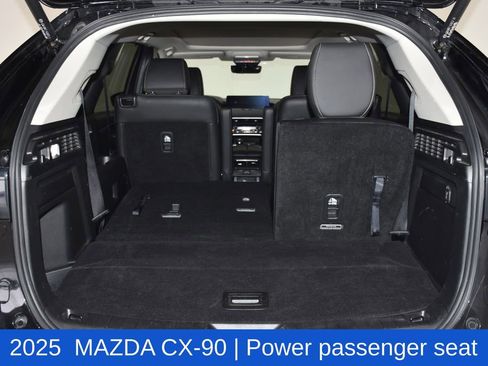 Used 2025 MAZDA CX-90 3.3 Turbo w/ Premium Sport Pkg image 31