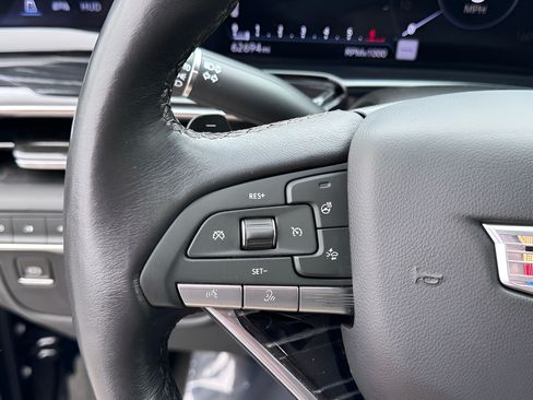 Used 2023 Cadillac Escalade Sport AWD/4WD image 16