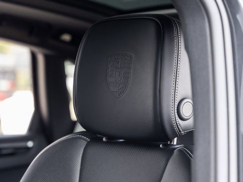 New 2026 Porsche Macan S image 25