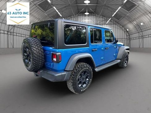 Used 2023 Jeep Wrangler Unlimited w/ Cold Weather Group AWD/4WD image 2