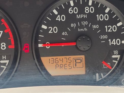 Used 2018 Nissan Frontier SV AWD/4WD image 17