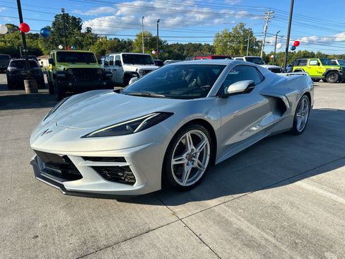 Used 2021 Chevrolet Corvette Stingray Premium Conv w/ Z51 Performance Package image 9