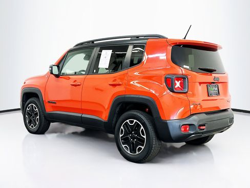 Used 2016 Jeep Renegade Trailhawk image 5