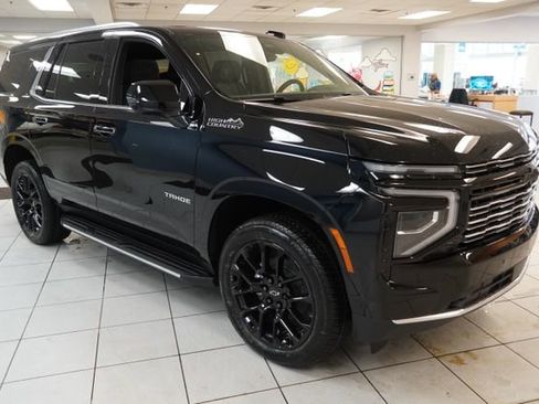 New 2026 Chevrolet Tahoe High Country w/ Sun And Tow Package AWD/4WD image 14