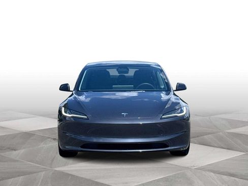 Used 2024 Tesla Model 3 Standard Range RWD image 3