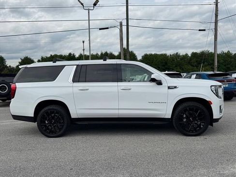 Used 2022 GMC Yukon XL SLE w/ Max Trailering Package RWD image 2