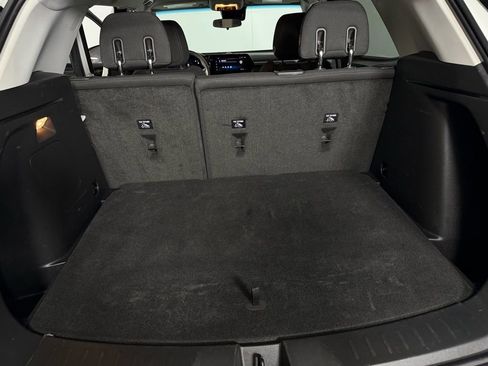 Used 2024 Chevrolet TrailBlazer LT image 32