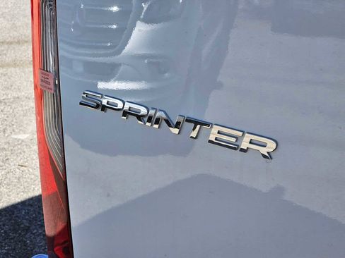 Used 2024 Mercedes-Benz Sprinter 3500 image 16