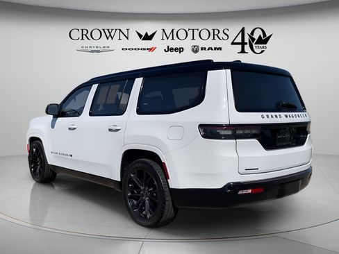 Used 2023 Jeep Grand Wagoneer Series II w/ Quick Order Packagew 28T AWD/4WD image 7