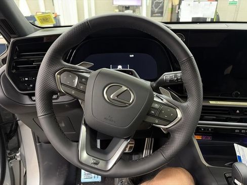New 2026 Lexus TX 500h AWD w/ Technology Package image 18