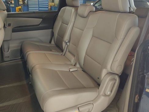 Used 2015 Honda Odyssey EX-L image 23