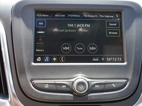 Used 2019 Chevrolet Equinox LT FWD image 24