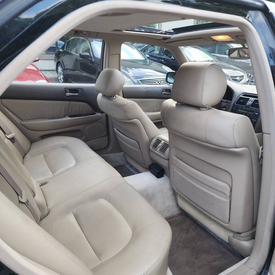 Used 1996 Lexus LS 400 RWD image 11