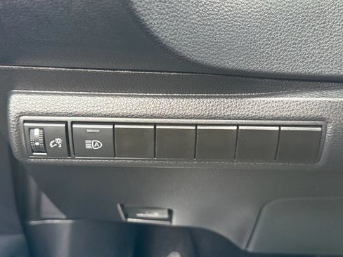 Used 2026 Toyota Corolla LE FWD image 39