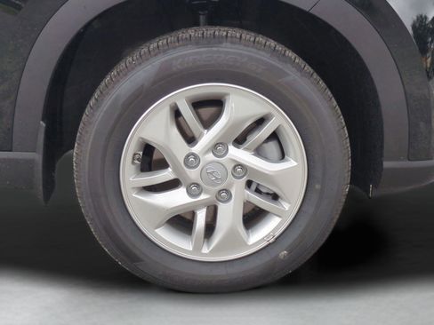 New 2026 Hyundai Venue SE FWD image 25