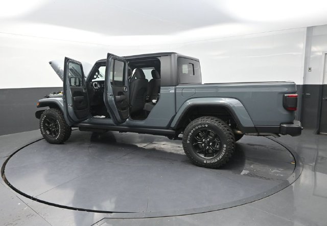 New 2026 Jeep Gladiator Sport AWD/4WD image 33
