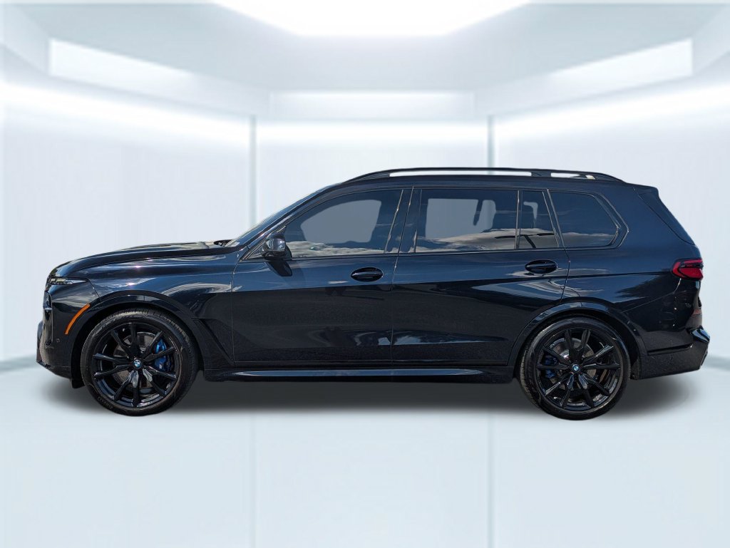 Used 2026 BMW X7 xDrive40i w/ Executive Package AWD/4WD image 2