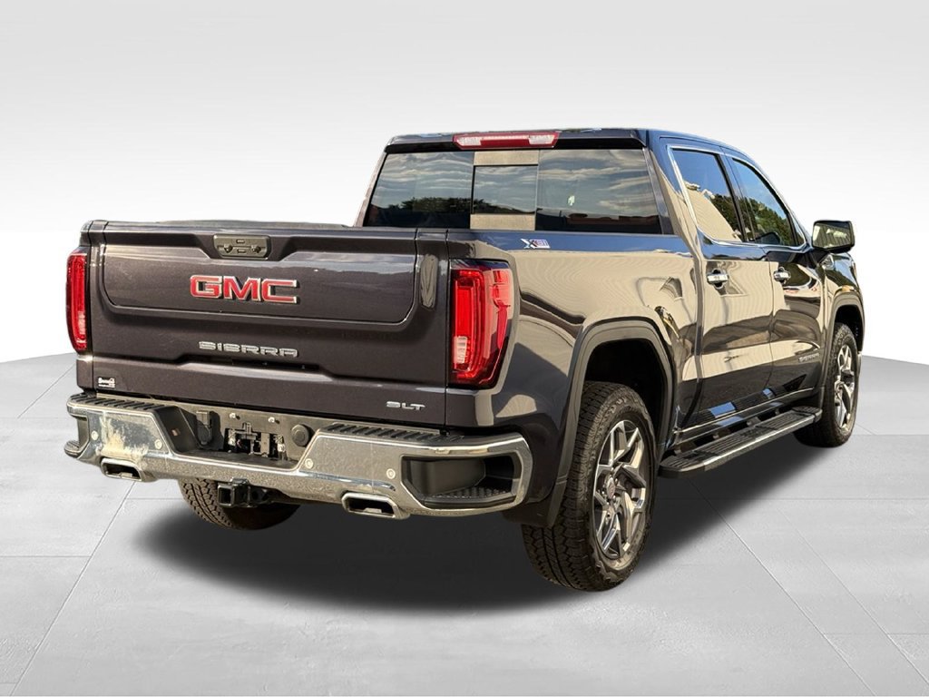 Used 2025 GMC Sierra 1500 SLT w/ SLT Premium Plus Package AWD/4WD image 4
