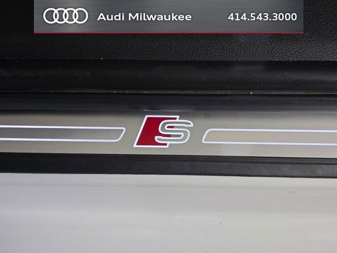 Used 2023 Audi A4 2.0T Premium Plus w/ Premium Plus Package AWD/4WD image 17