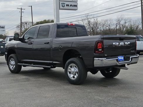 New 2026 RAM 2500 Tradesman AWD/4WD image 7