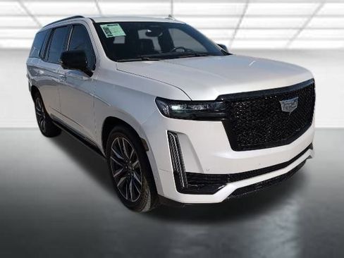 Used 2021 Cadillac Escalade Sport Platinum image 1