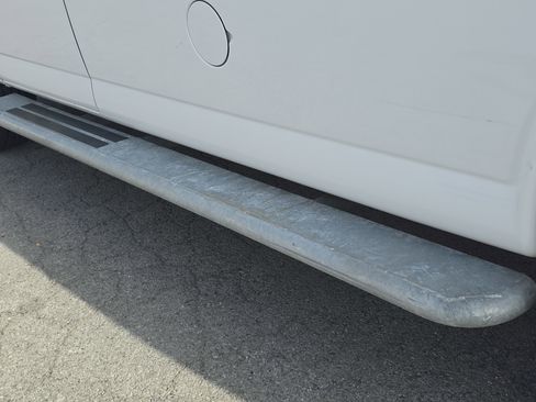 Used 2024 GMC Savana 2500 RWD 2500 135 w/ Driver Convenience Package image 8