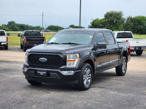Used 2021 Ford F150 XL w/ STX Appearance Package RWD image 3