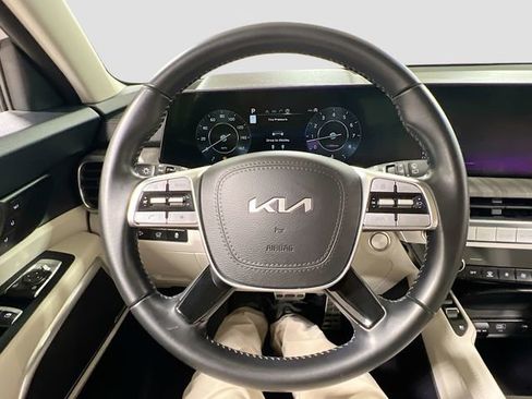Certified 2023 Kia Telluride SX image 11