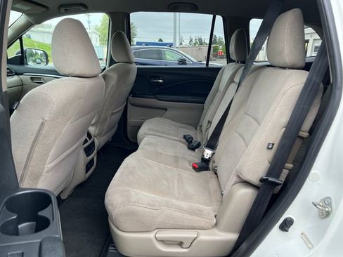 Used 2016 Honda Pilot EX image 14