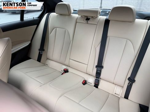 Used 2026 BMW 330i xDrive Sedan AWD/4WD image 31