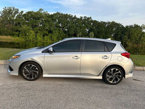 Used 2016 Scion iM FWD image 3