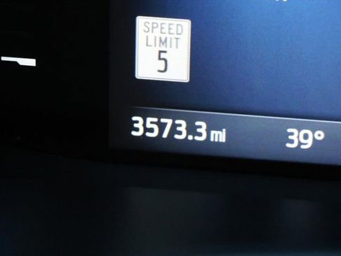 Used 2024 Ford Escape ST-Line w/ Equipment Group 301A image 32