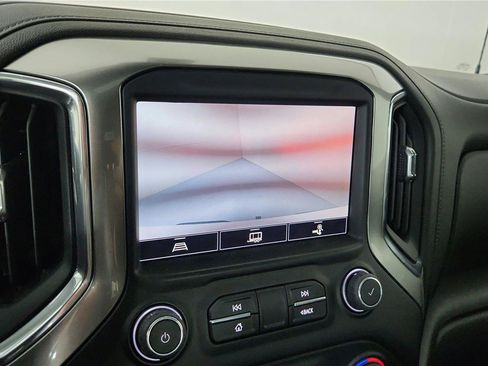 Used 2022 Chevrolet Silverado 1500 LTZ w/ LTZ Convenience Package II AWD/4WD image 34