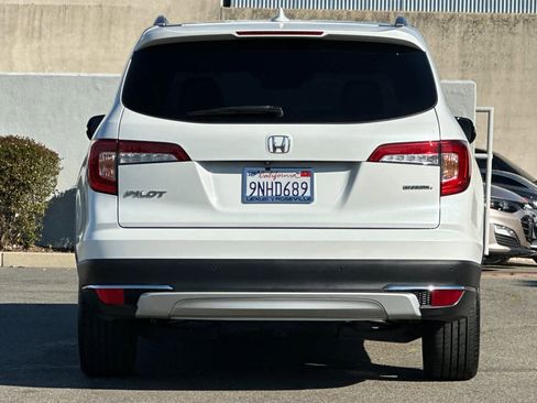 Used 2022 Honda Pilot Touring image 8