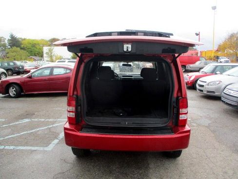 Used 2010 Jeep Liberty Sport w/ Popular Equipment Group image 6